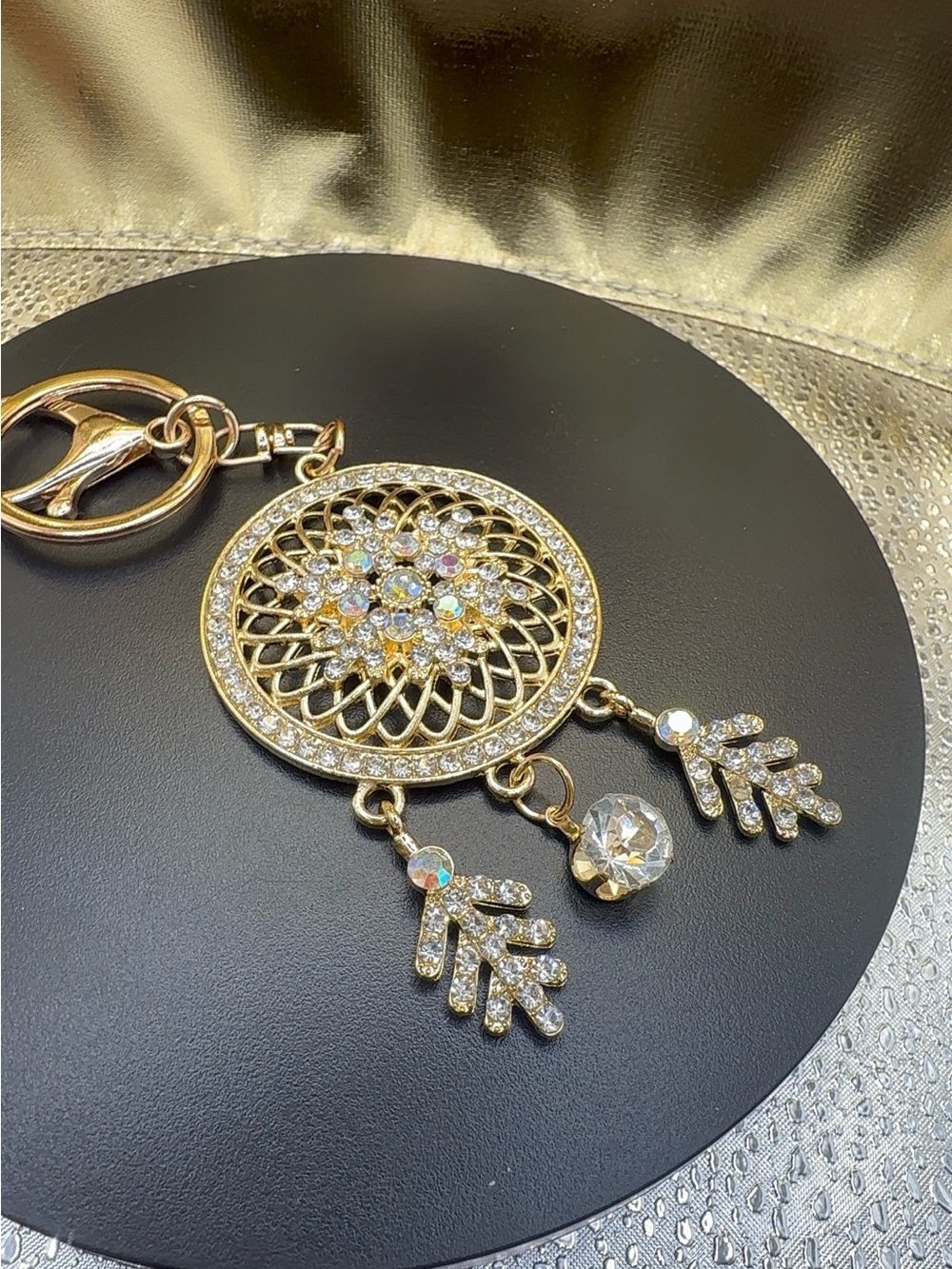 Elegant Gold Crystal Dreamcatcher Pendant Keychain - Gold